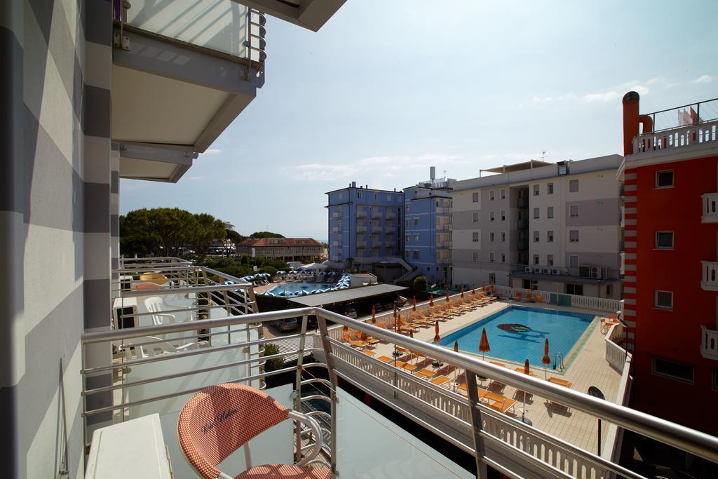 Hotel Helen Caorle Exterior photo